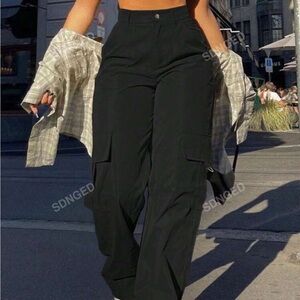 black cargo pants size xs